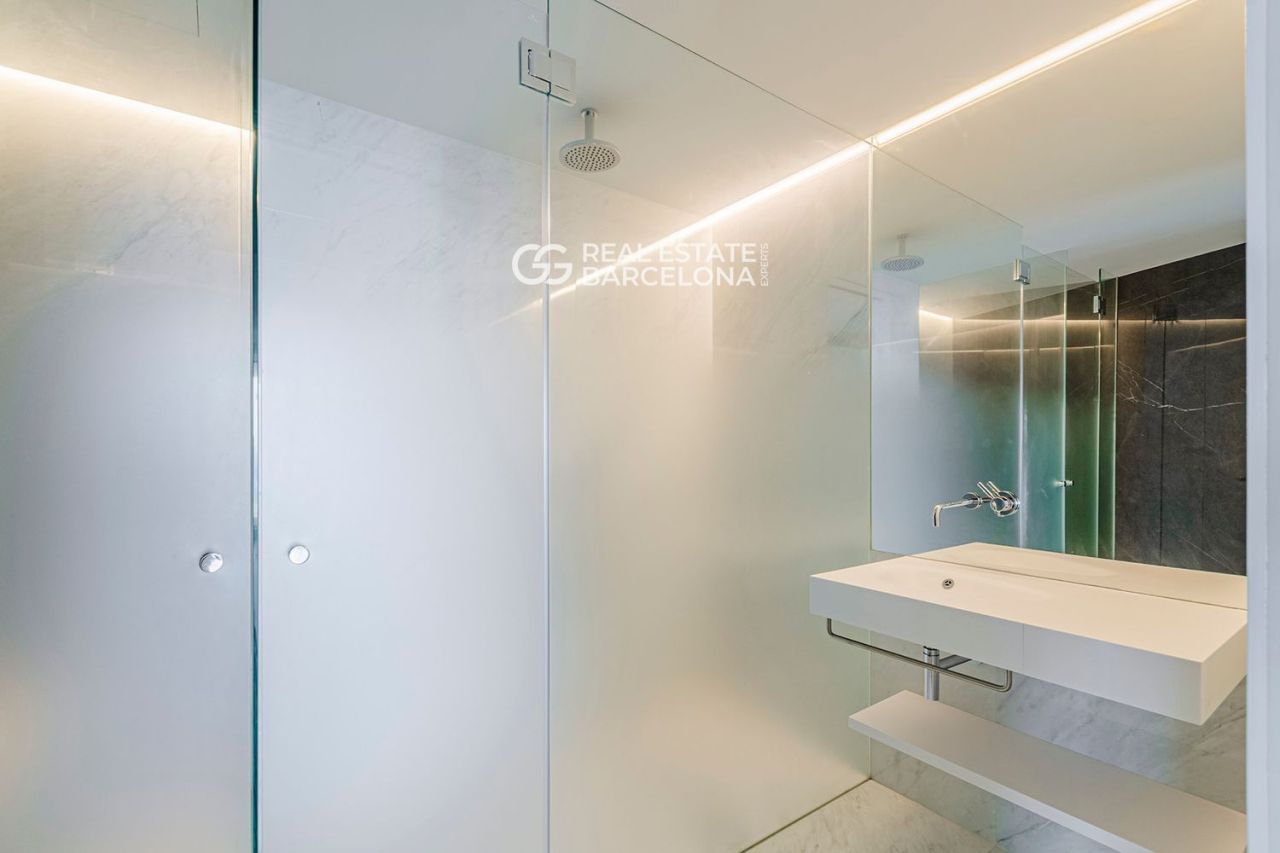 Квартира в Барселоне, Испания, 194 м² - фото 19