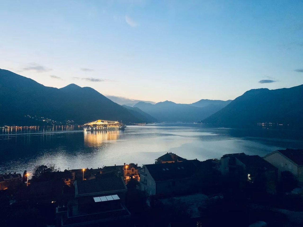 Квартира в Доброте, Черногория, 60 м² - фото 18