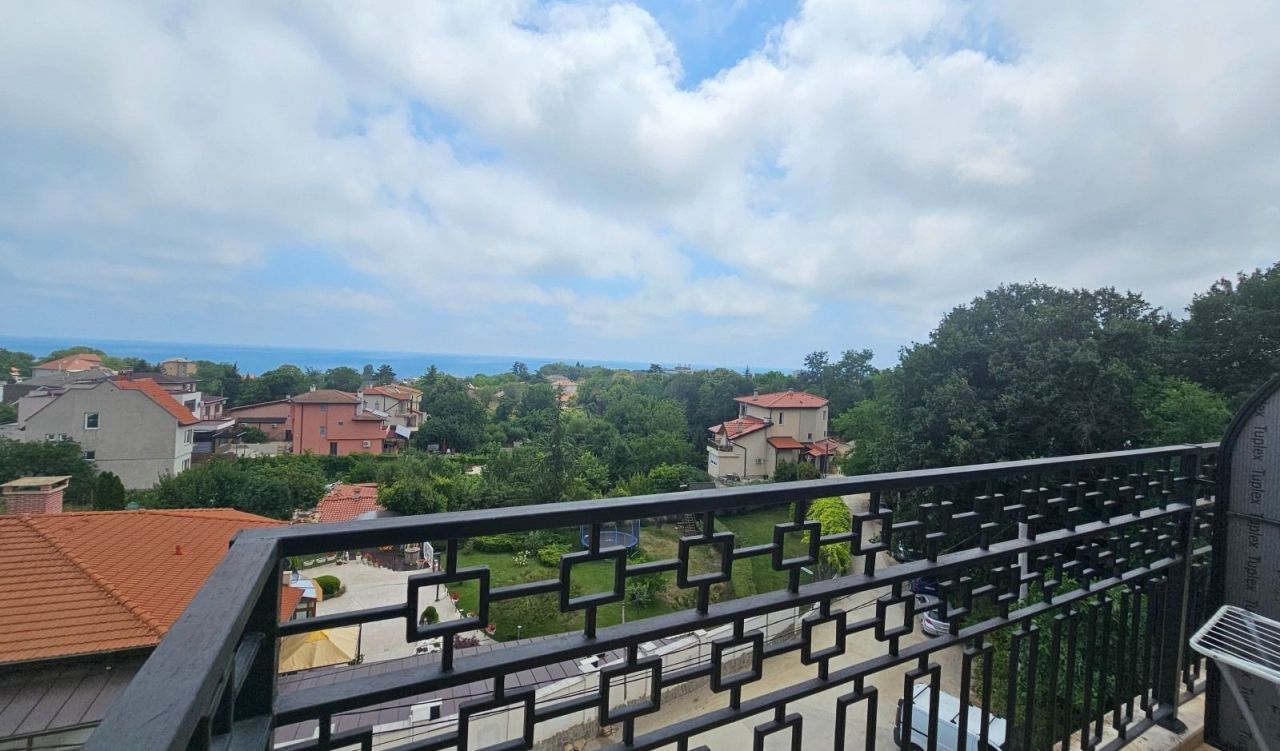 Квартира в Варне, Болгария, 72 м² - фото 2