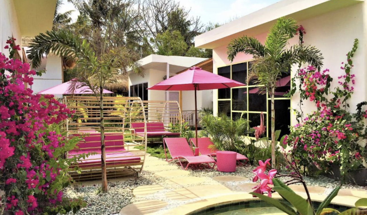 Отель, гостиница в Гили Траванган, Индонезия, 427.75 м² - фото 3