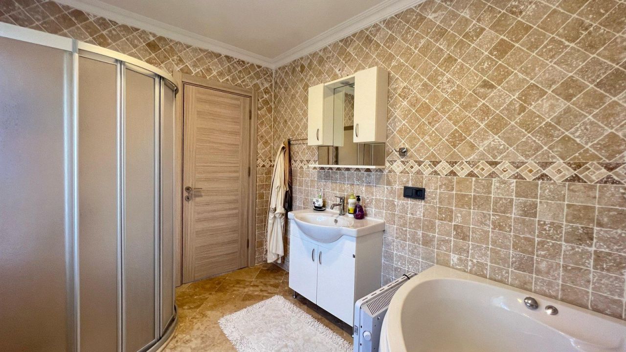 Вилла в Алании, Турция, 250 м² - фото 14