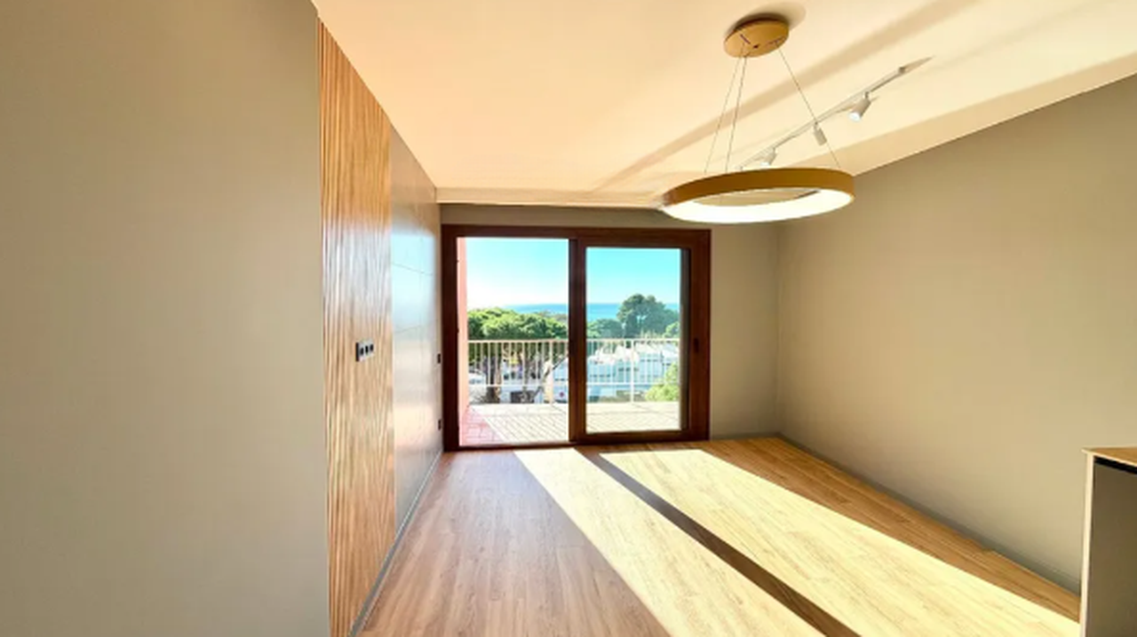 Апартаменты в Плайя де Аро, Испания, 63 м² - фото 1