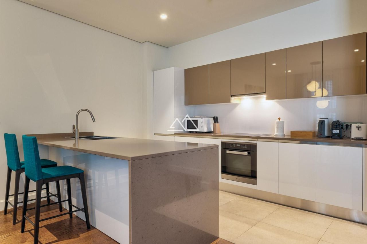 Апартаменты в Кумборе, Черногория, 155 м² - фото 3