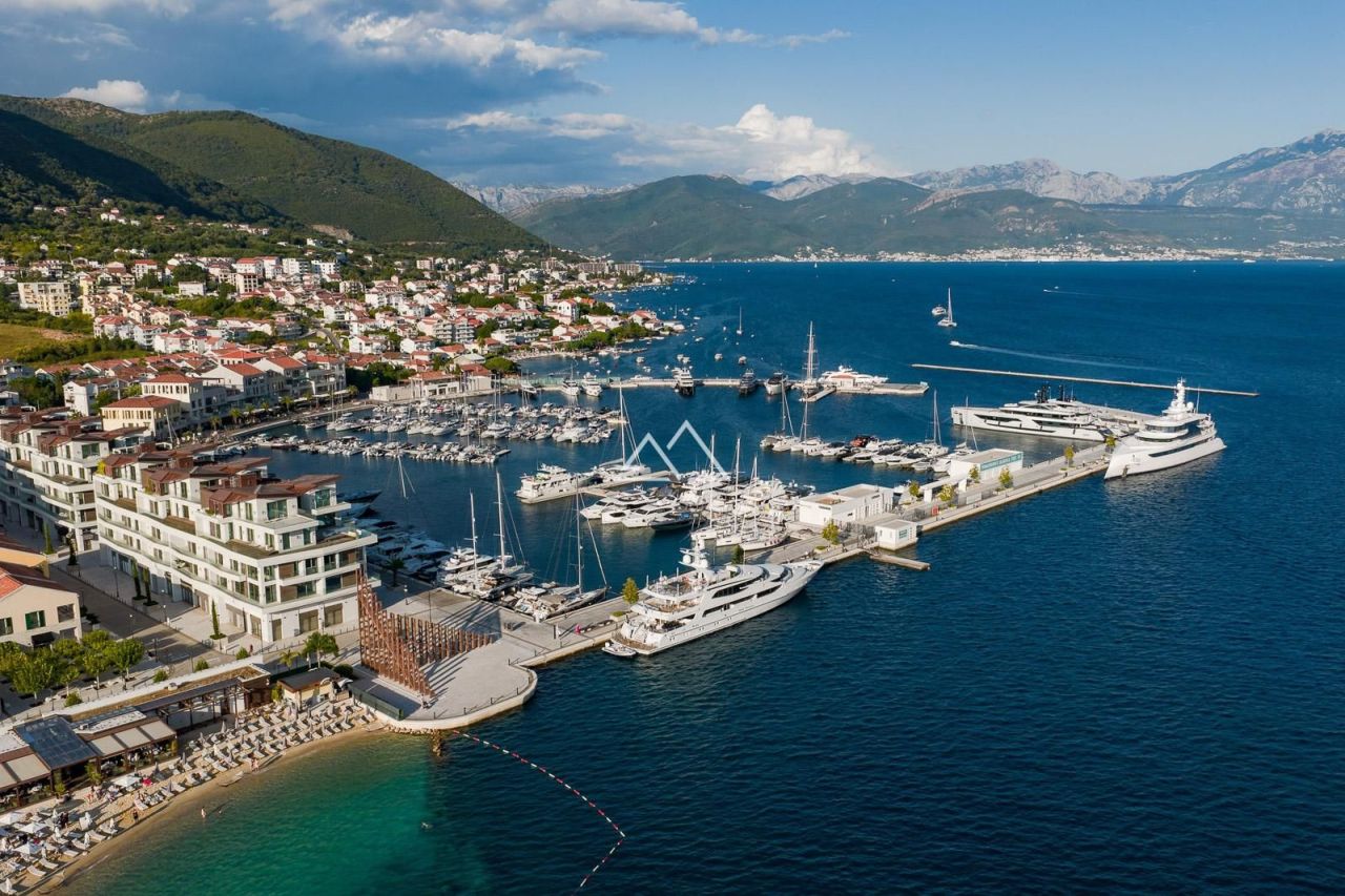 Апартаменты в Кумборе, Черногория, 155 м² - фото 12