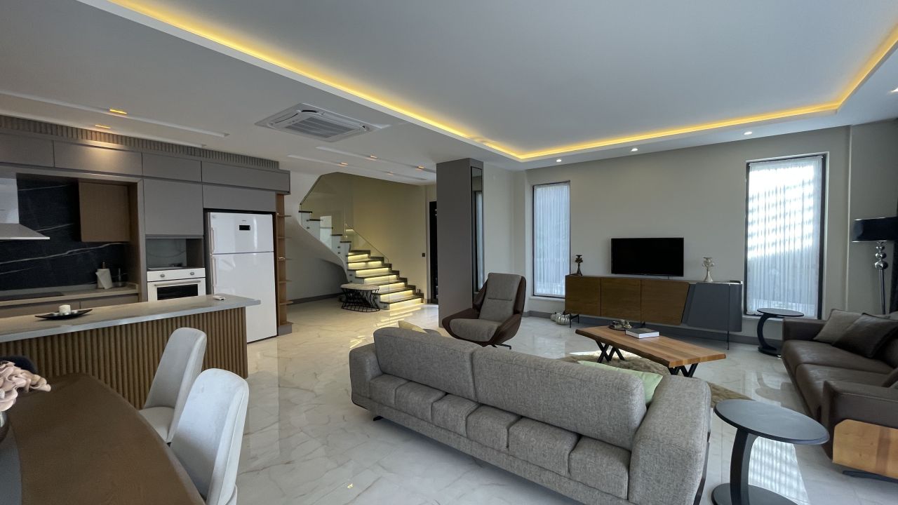 Вилла в Алании, Турция, 200 м² - фото 2