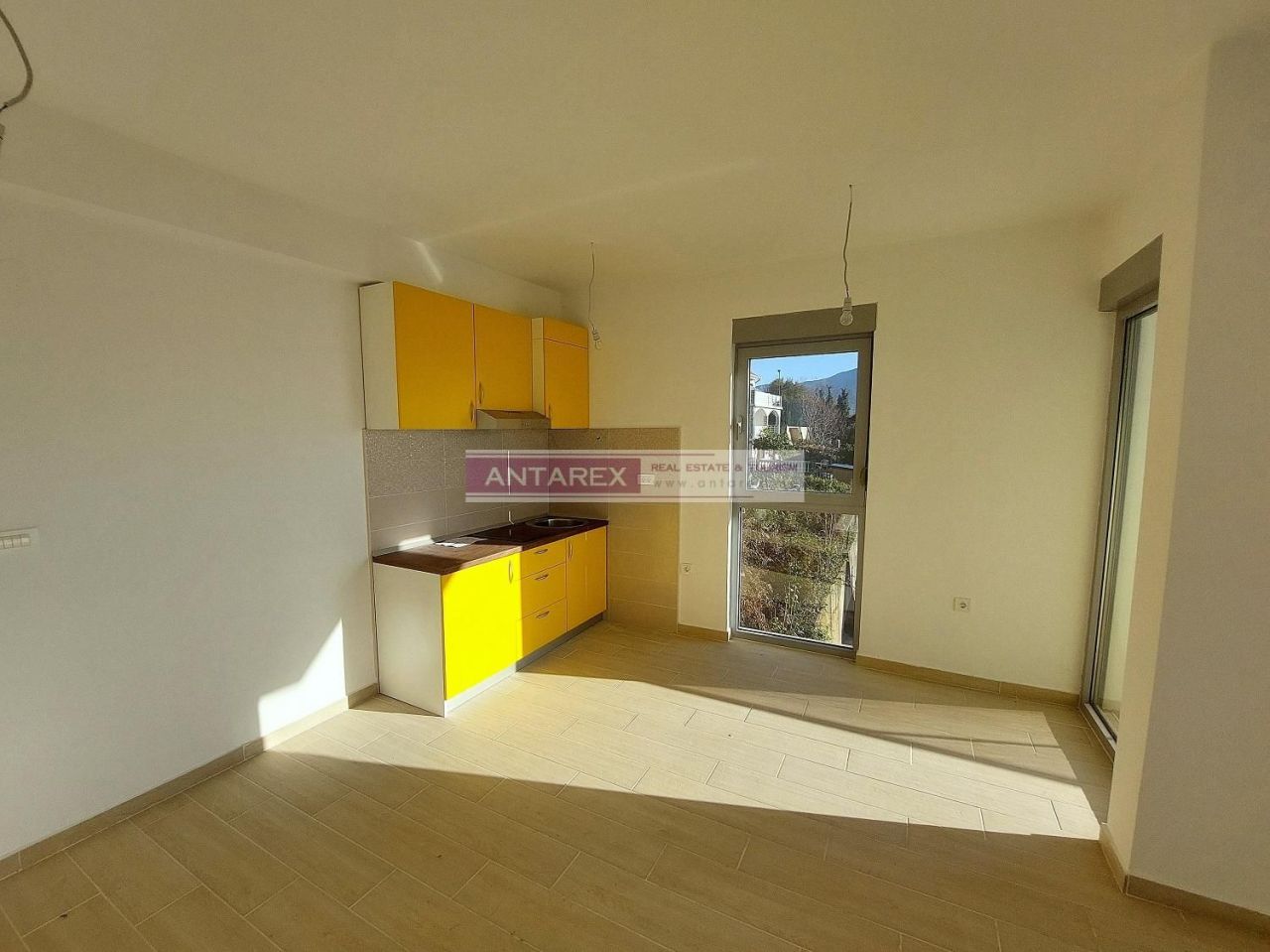 Апартаменты в Биеле, Черногория, 54 м² - фото 3