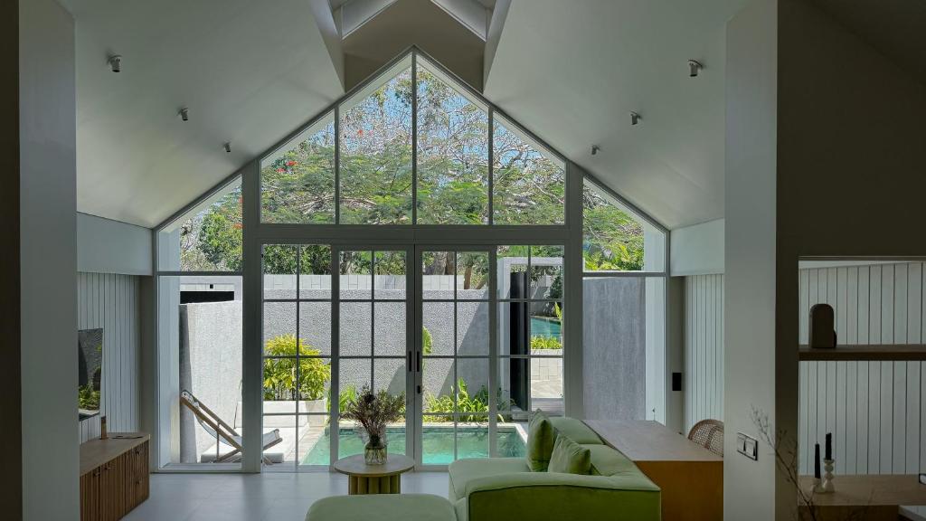 Вилла в Джимбаране, Индонезия, 100 м² - фото 1