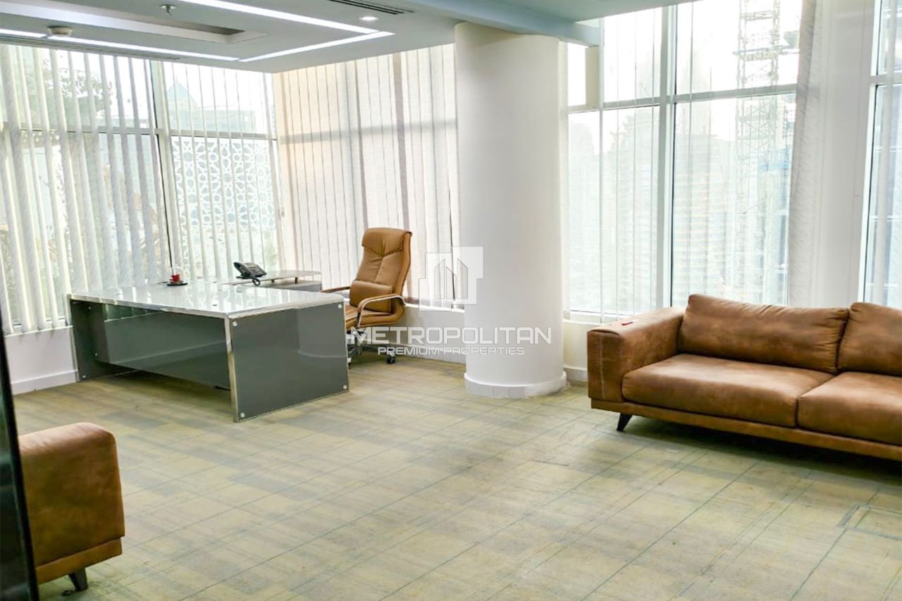 Офис в Дубае, ОАЭ, 199 м² - фото 8