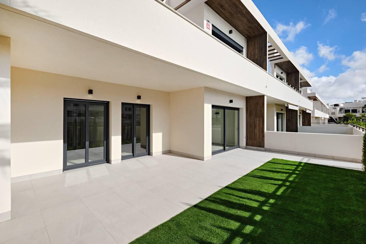 Квартира в Торревьехе, Испания, 98 м² - фото 1