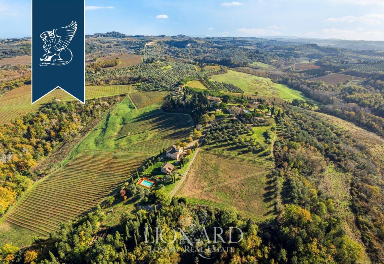 Вилла в Чертальдо, Италия, 4 000 м² - фото 1