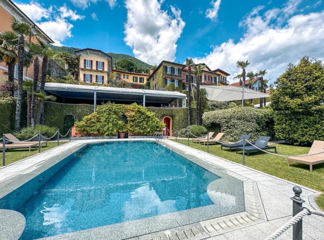 Отель, гостиница в Оджеббио, Италия, 3 500 м² - фото 1