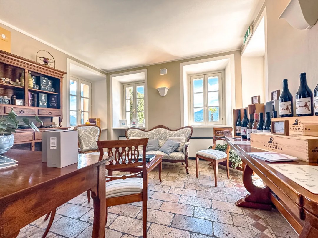 Отель, гостиница в Оджеббио, Италия, 3 500 м² - фото 7