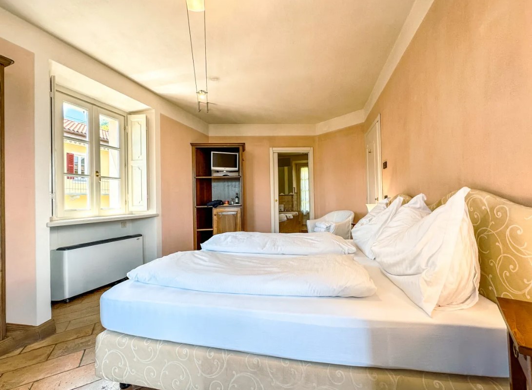 Отель, гостиница в Оджеббио, Италия, 3 500 м² - фото 11