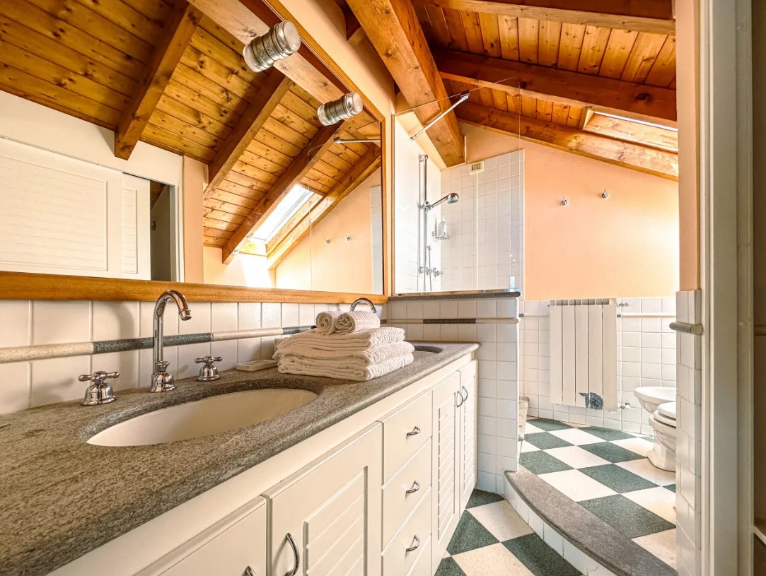 Отель, гостиница в Оджеббио, Италия, 3 500 м² - фото 17