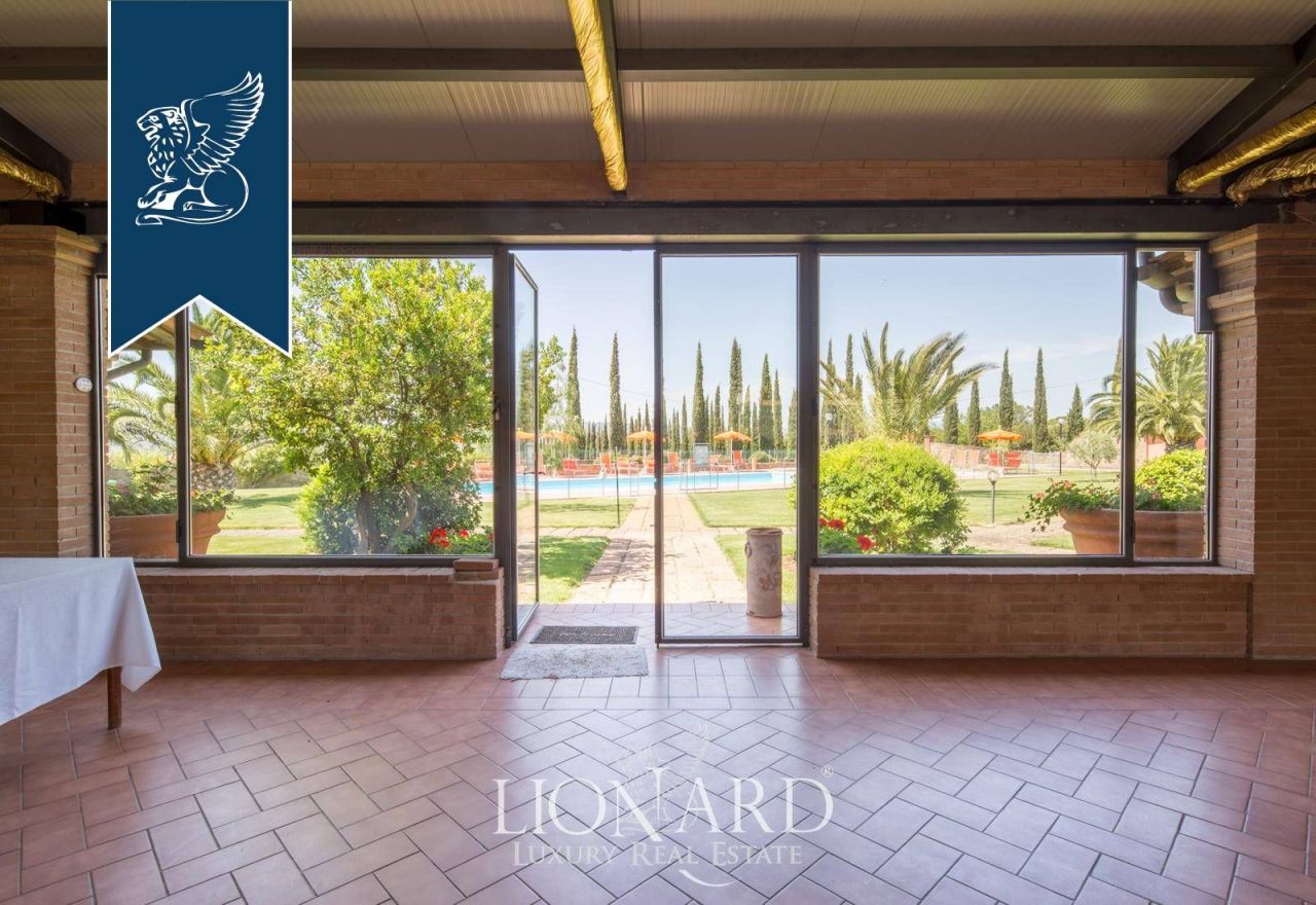 Ферма в Гроссето, Италия, 760 м² - фото 11