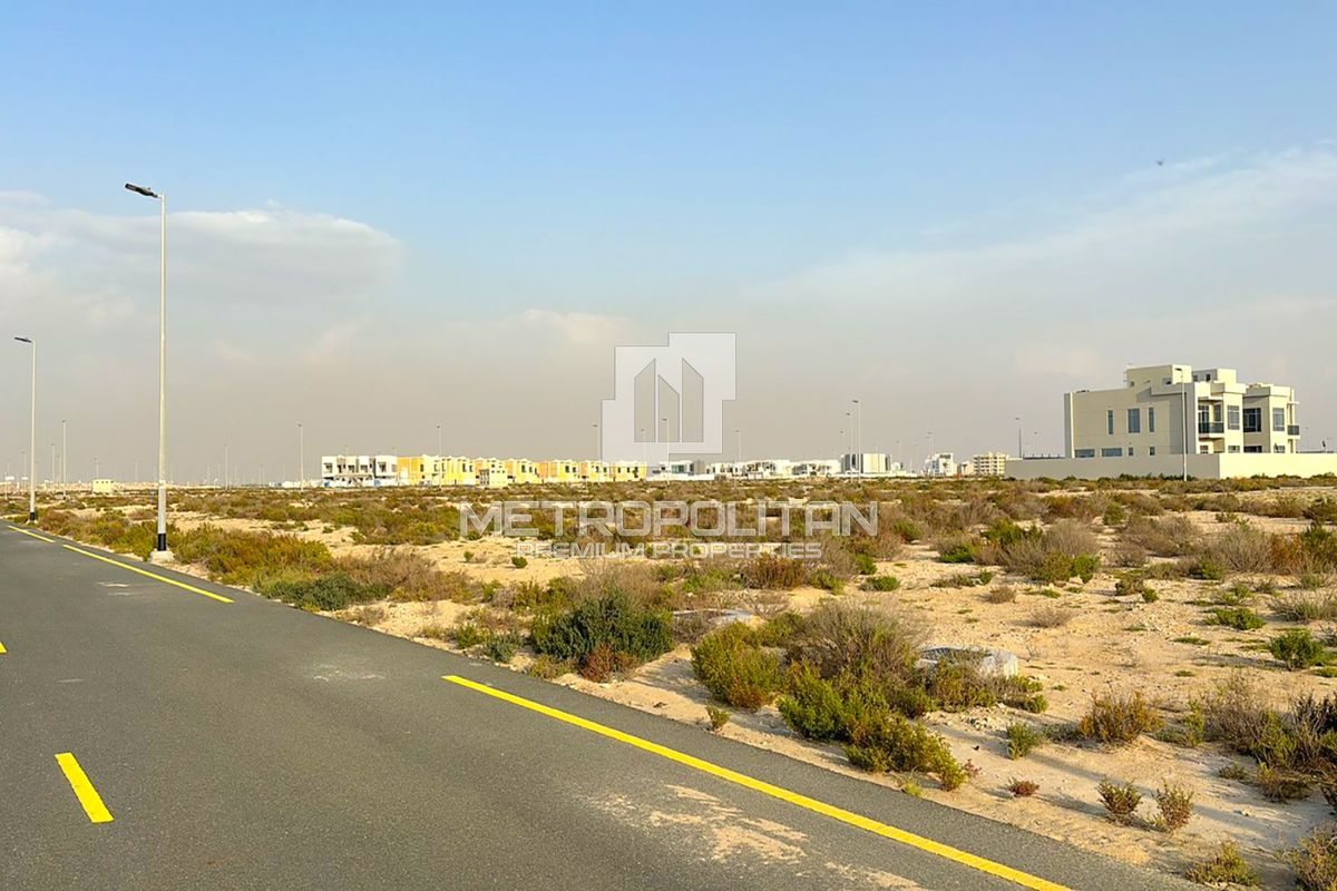 Земля в Дубае, ОАЭ, 900 м² - фото 11