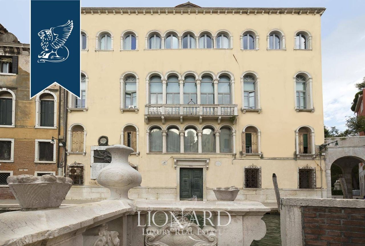 Дом в Венеции, Италия, 1 980 м² - фото 14