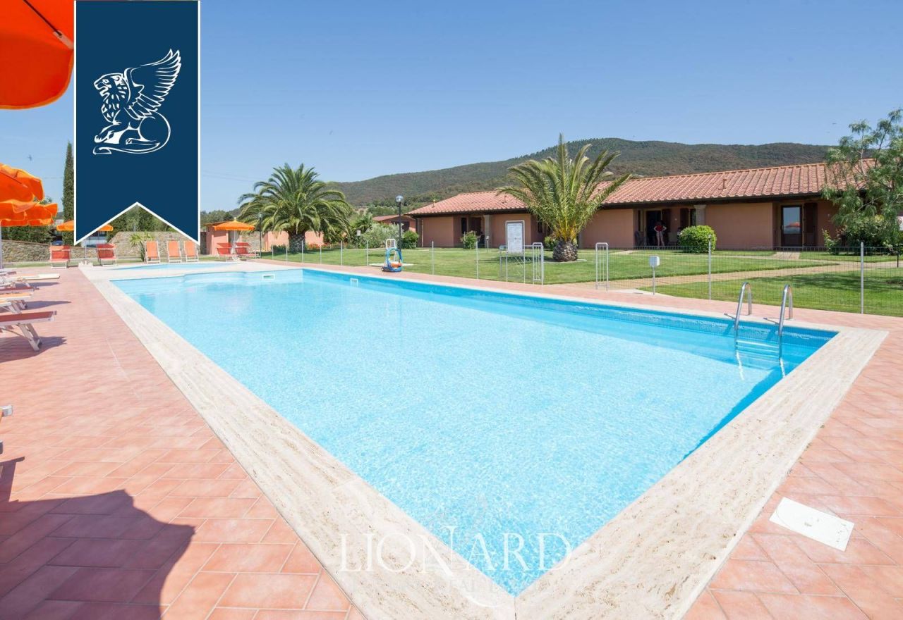 Ферма в Гроссето, Италия, 760 м² - фото 17