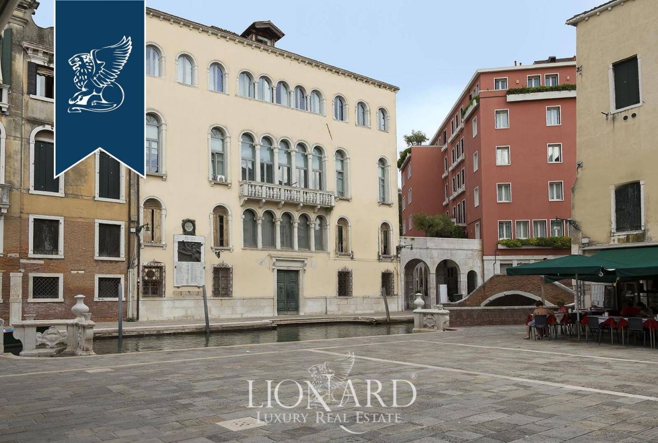 Дом в Венеции, Италия, 1 980 м² - фото 18