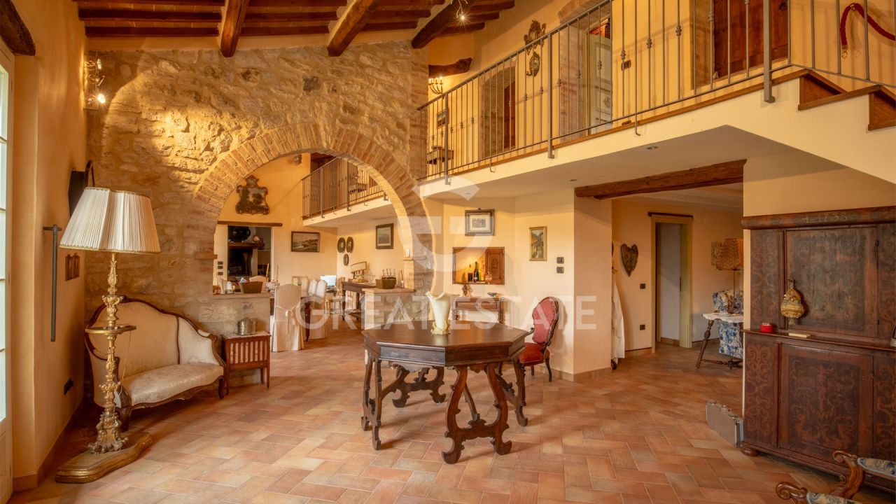 Дом в Перудже, Италия, 380 м² - фото 9