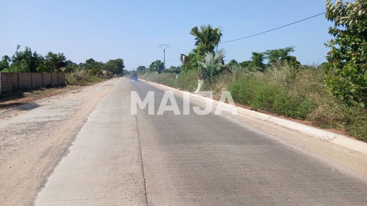 Земля Gunjur, Гамбия, 2 500 м² - фото 8