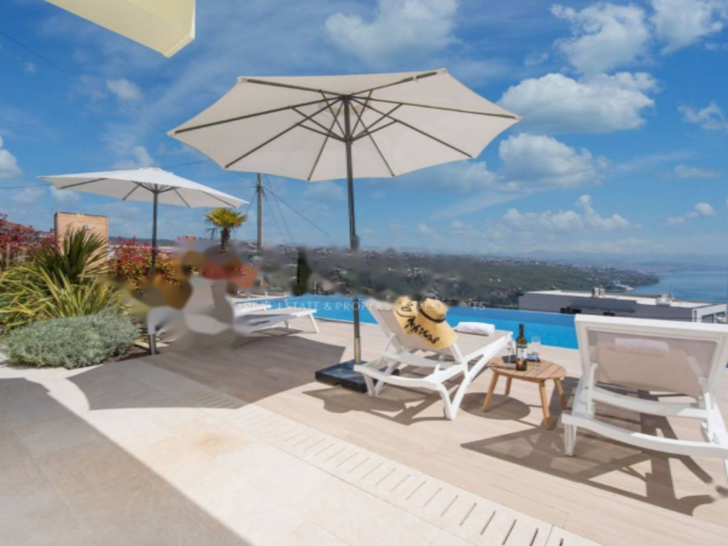 Дом в Опатии, Хорватия, 300 м² - фото 1