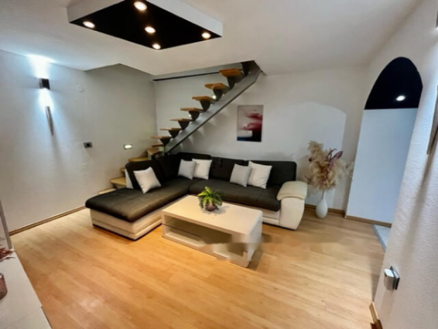 Квартира в Копере, Словения, 65 м² - фото 1