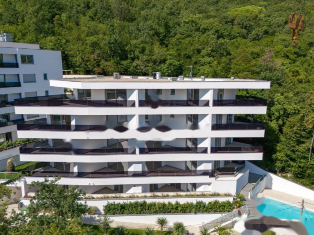 Дом в Опатии, Хорватия, 1 565 м² - фото 2