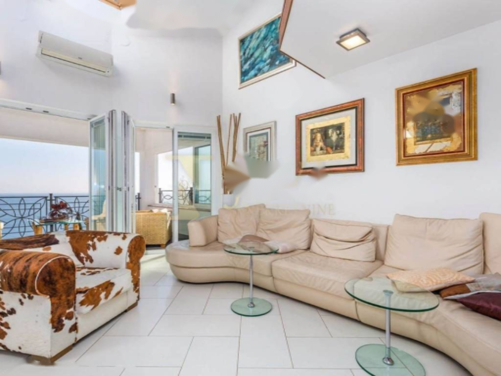 Квартира в Опатии, Хорватия, 222 м² - фото 7