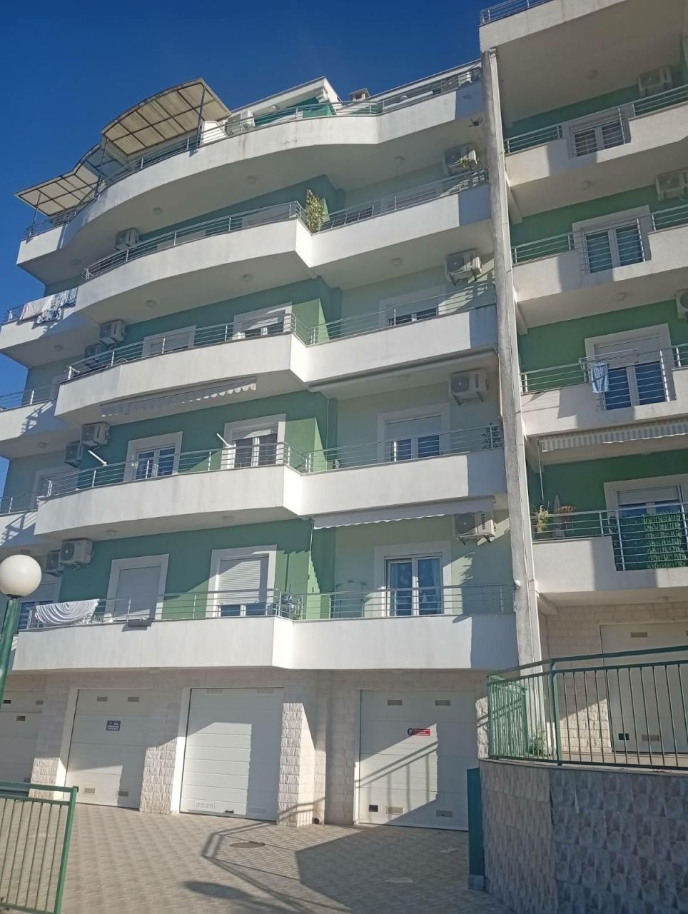 Квартира в Херцег-Нови, Черногория, 62 м² - фото 2