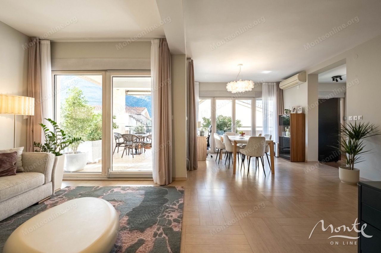 Апартаменты в Доброте, Черногория, 114 м² - фото 2