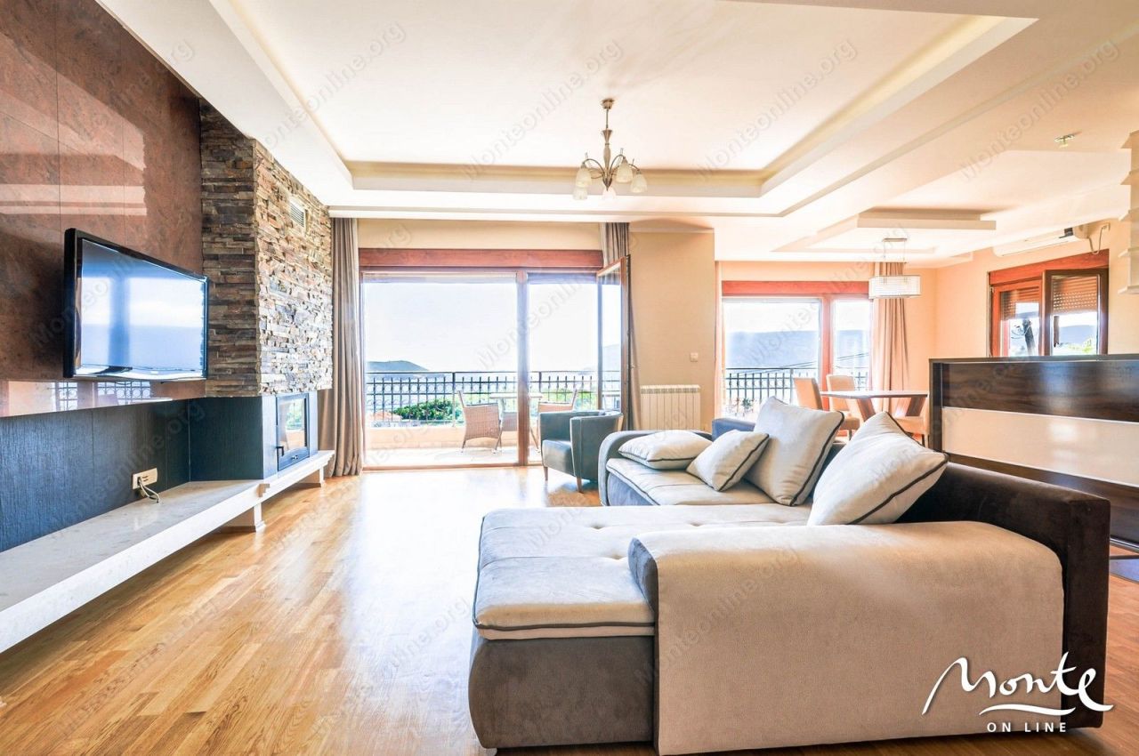 Вилла в Зеленике, Черногория, 227 м² - фото 7