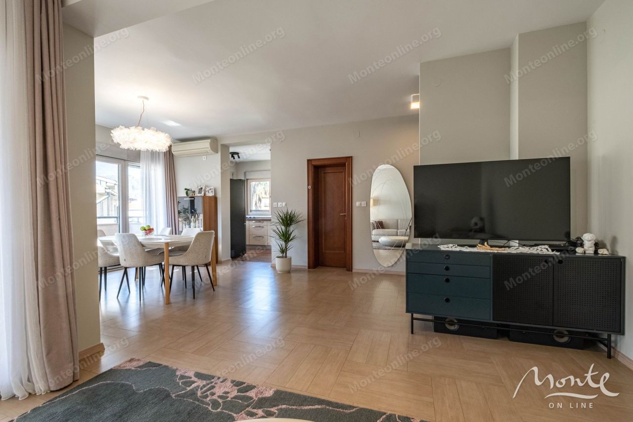 Апартаменты в Доброте, Черногория, 114 м² - фото 9