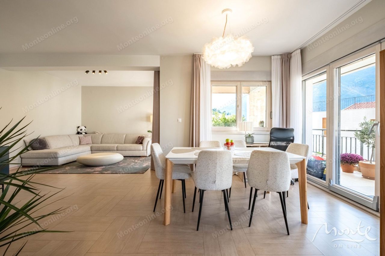 Апартаменты в Доброте, Черногория, 114 м² - фото 10