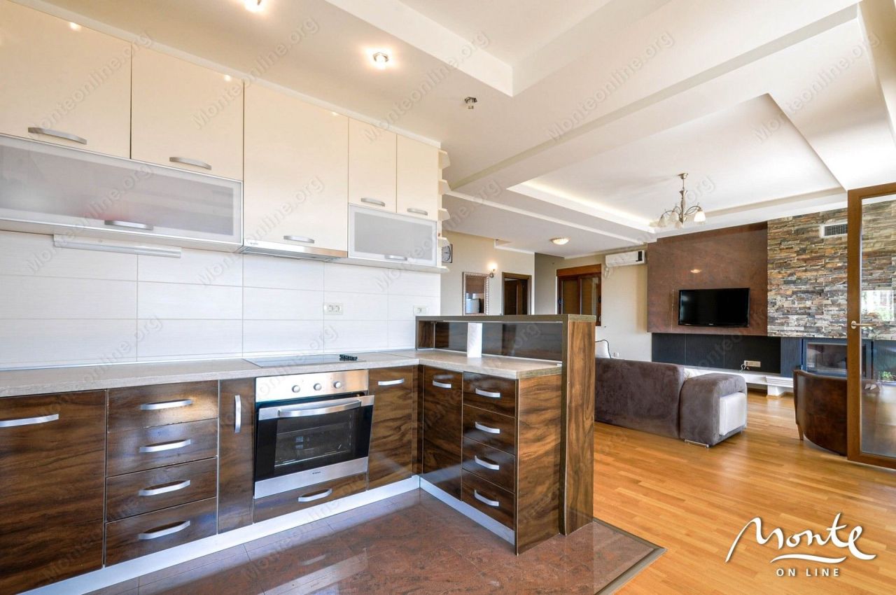 Вилла в Зеленике, Черногория, 227 м² - фото 13