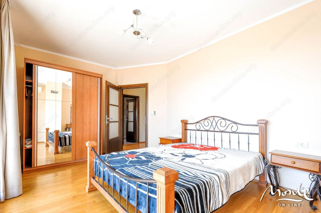 Вилла в Зеленике, Черногория, 227 м² - фото 18