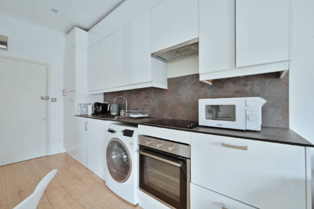 Квартира в Лондоне, Великобритания, 28 м² - фото 9