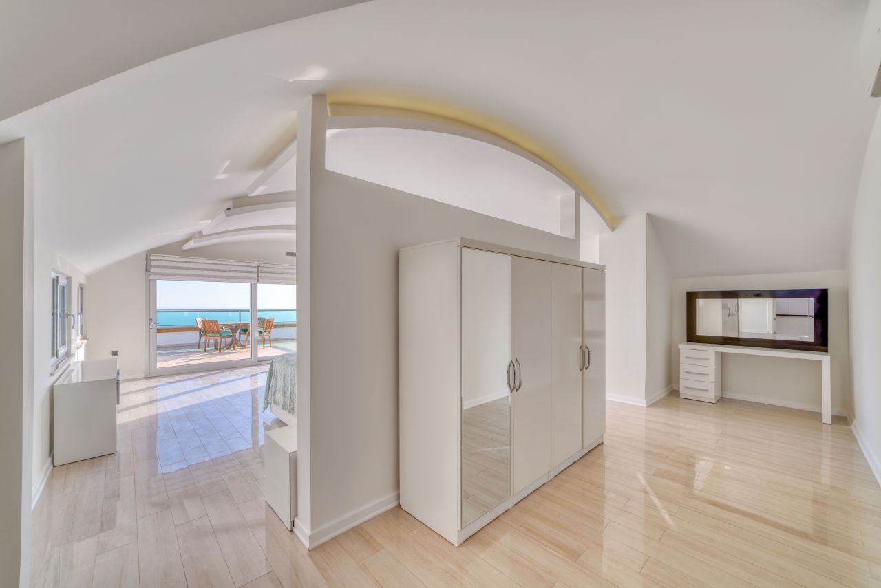 Вилла в Алании, Турция, 300 м² - фото 9