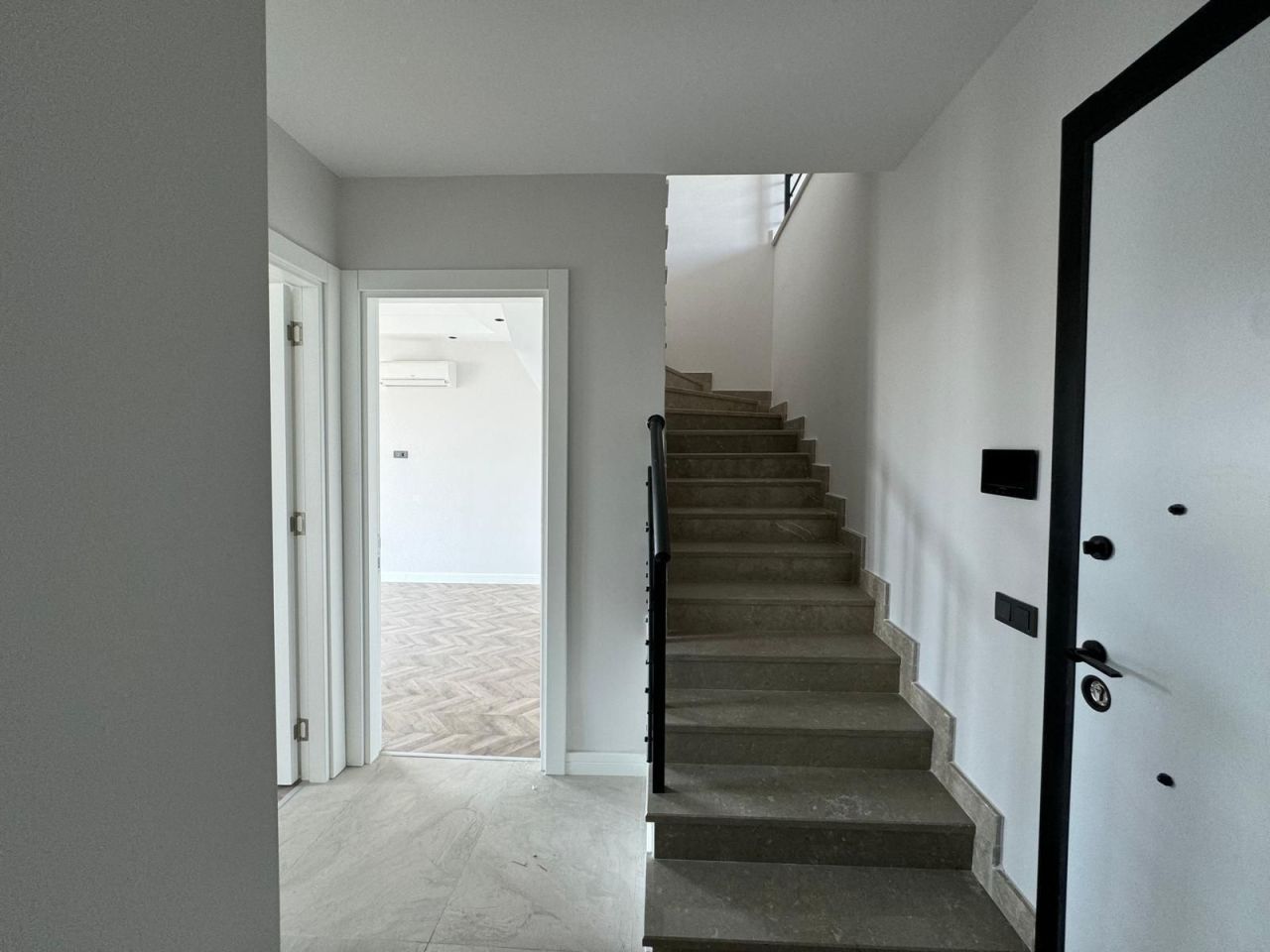 Апартаменты в Алании, Турция, 142 м² - фото 15