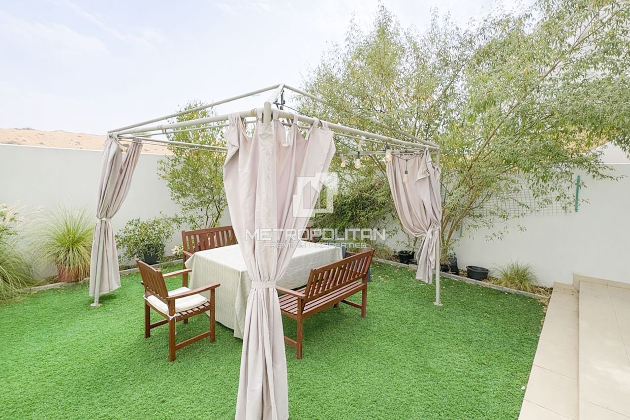 Таунхаус в Дубае, ОАЭ, 234 м² - фото 2