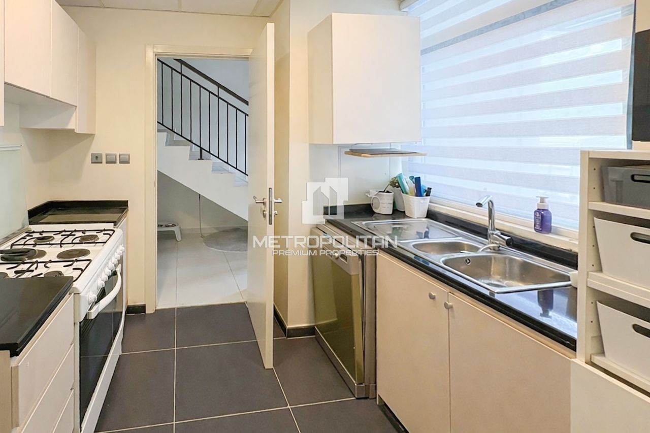 Таунхаус в Дубае, ОАЭ, 234 м² - фото 4