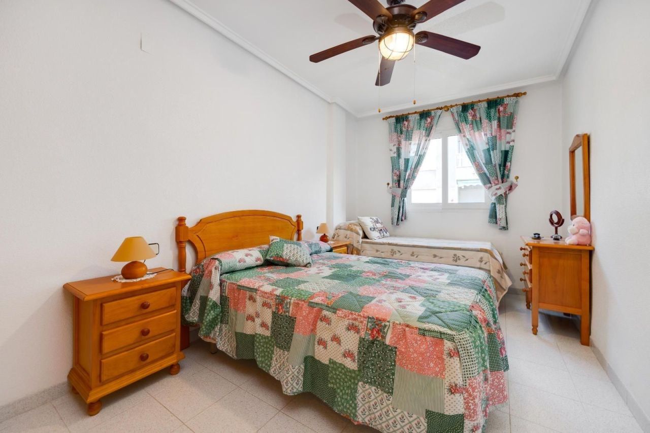 Квартира в Торревьехе, Испания, 70 м² - фото 11