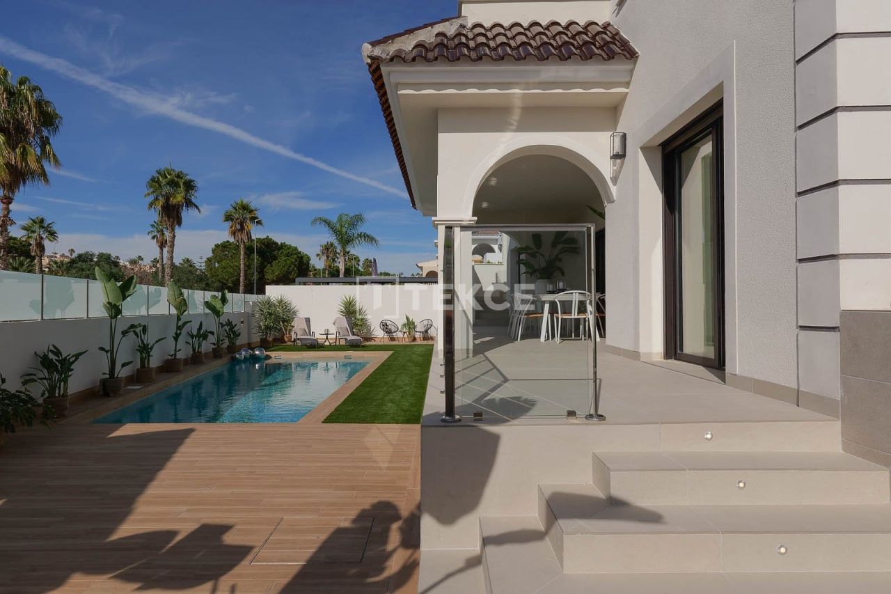 Вилла в Рохалесе, Испания, 168 м² - фото 2