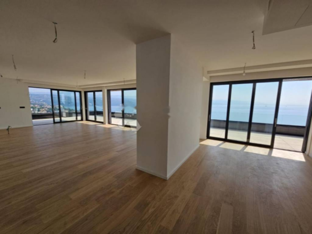 Квартира в Опатии, Хорватия, 296 м² - фото 16