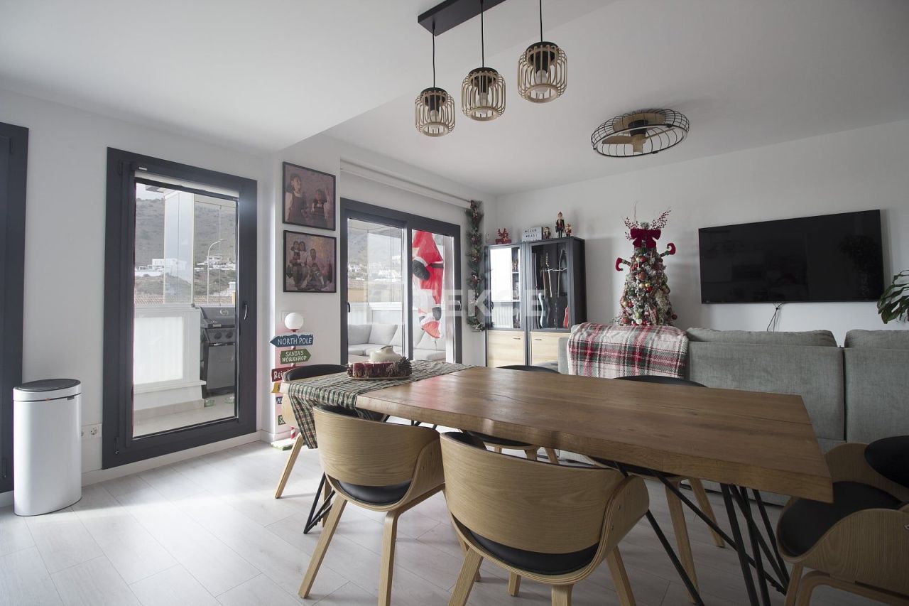 Апартаменты в Бенальмадене, Испания, 80 м² - фото 7