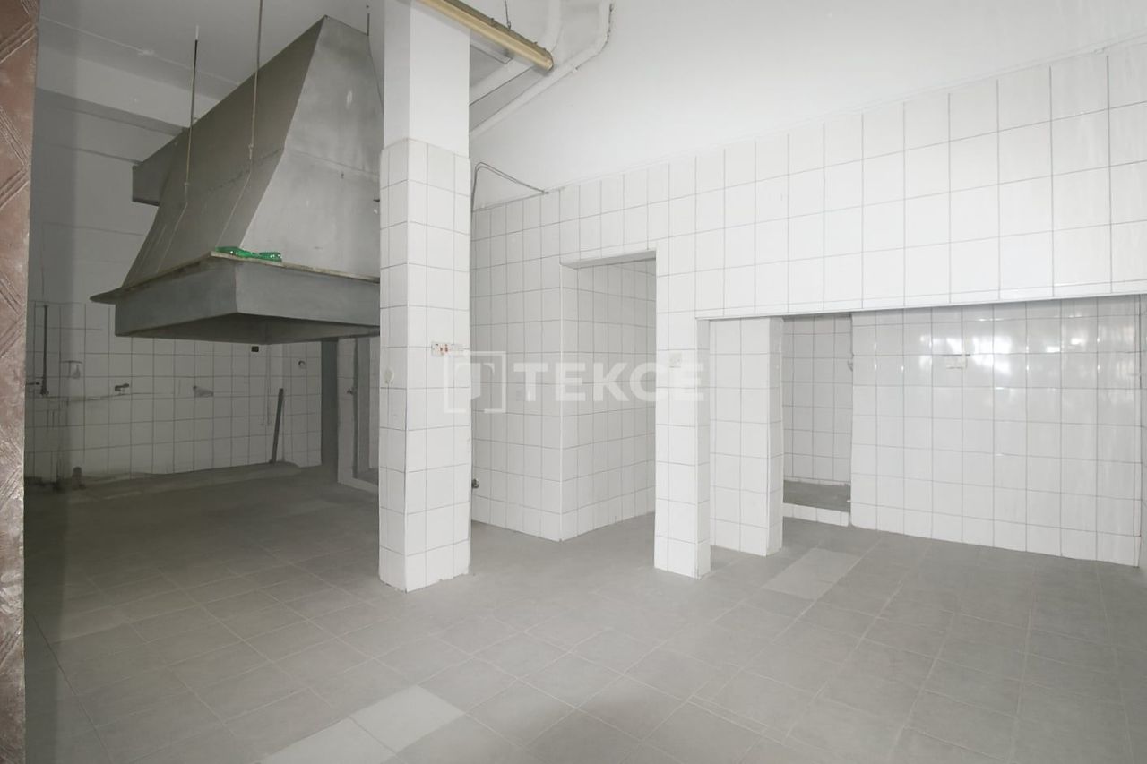 Кафе, ресторан в Кирении, Кипр, 400 м² - фото 15