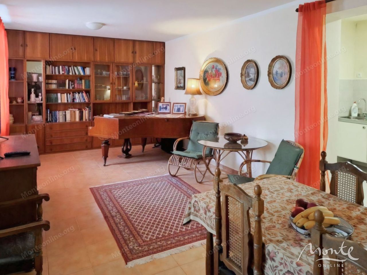 Вилла в Прчани, Черногория, 150 м² - фото 2