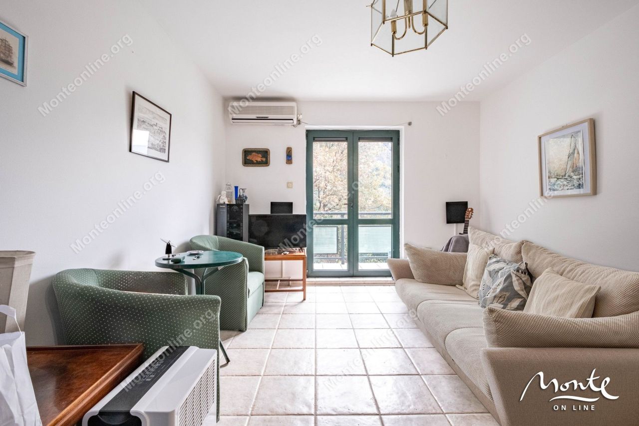 Апартаменты в Люте, Черногория, 44 м² - фото 2