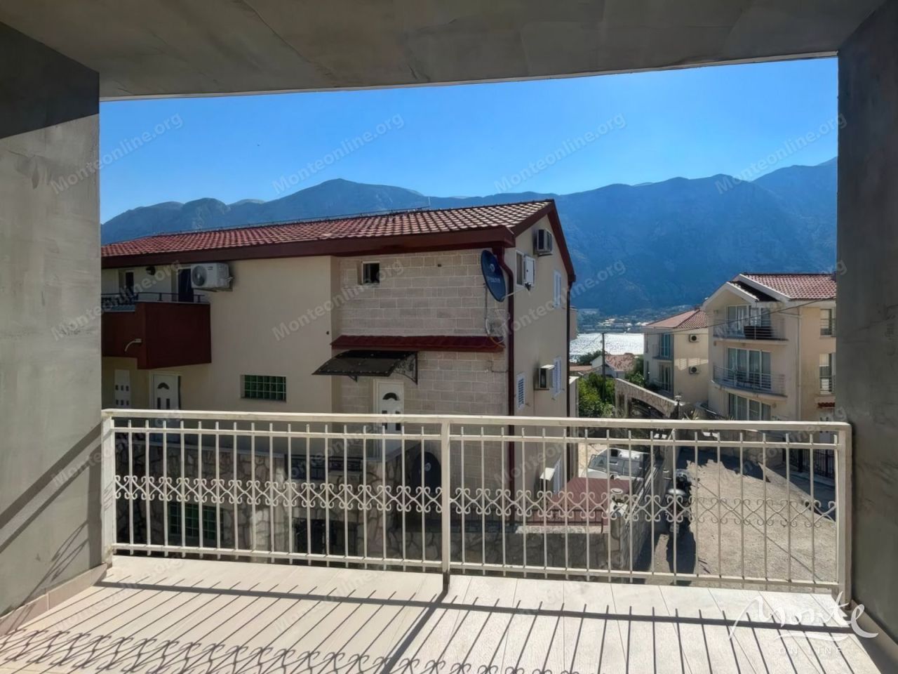 Вилла в Прчани, Черногория, 150 м² - фото 9