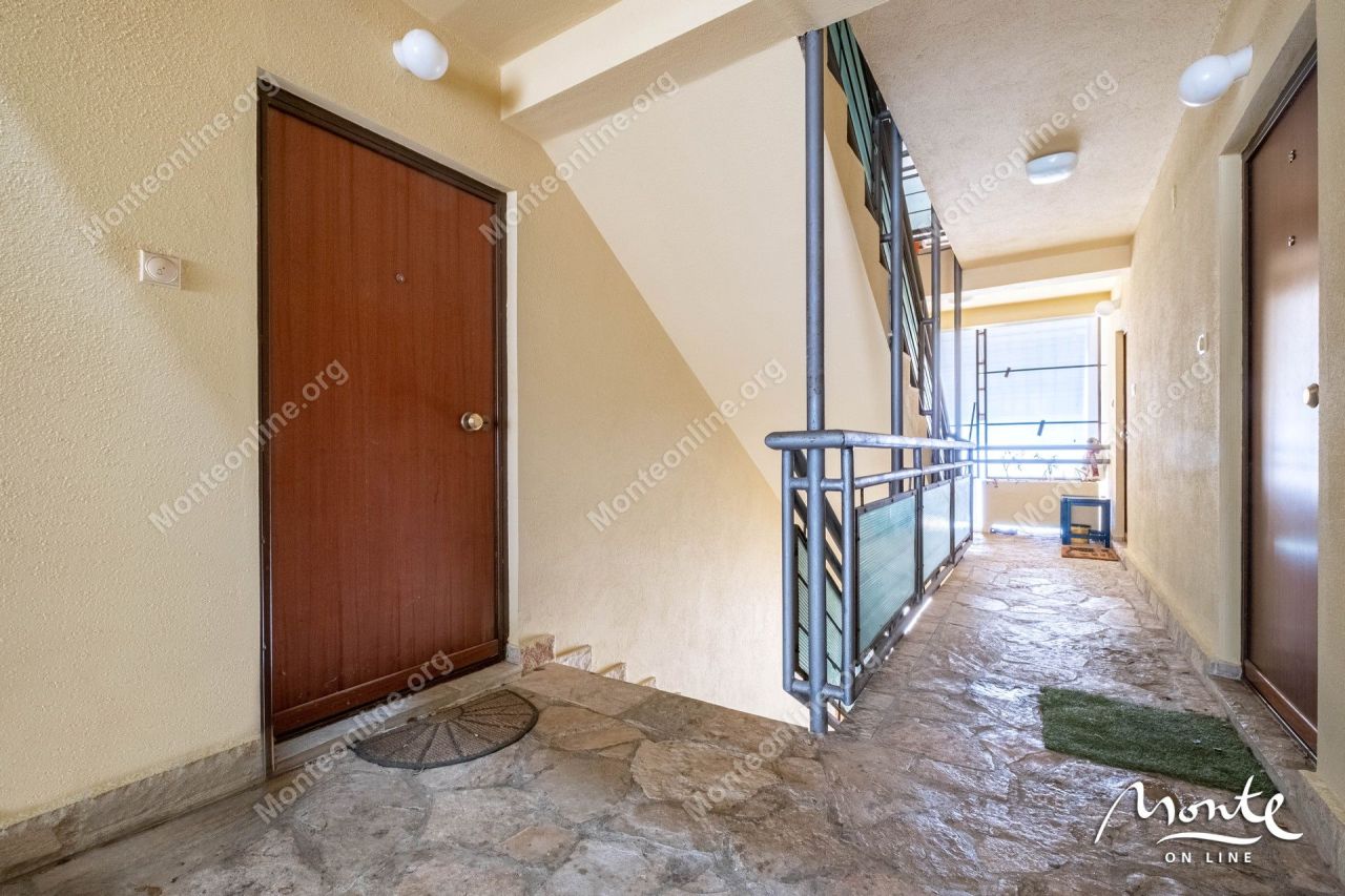 Апартаменты в Люте, Черногория, 44 м² - фото 19